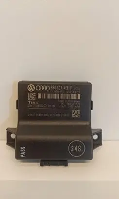 Audi A4 S4 B8 8K Gateway control module 8R0907468F