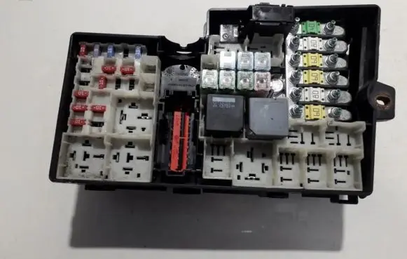Ford Kuga I Fuse box set 9m5t14a067ca 9m5t-14a067-ca