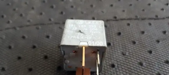 Audi A3 S3 8L Other relay 191906383C 22204004