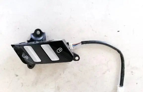 Mercedes-Benz S W221 Central locking switch button a2218213151 03371030100