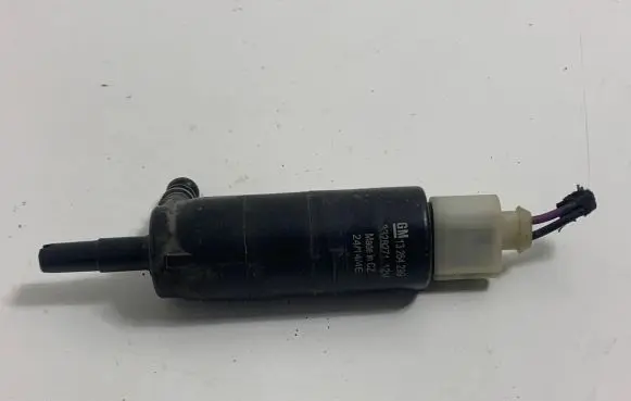 Opel Astra J Headlight washer pump 13264299