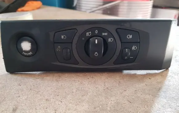 Light switch