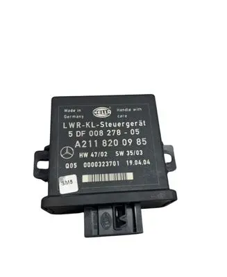 Mercedes-Benz E W211 Light module LCM A2118200985 5DF00827805 0000323701