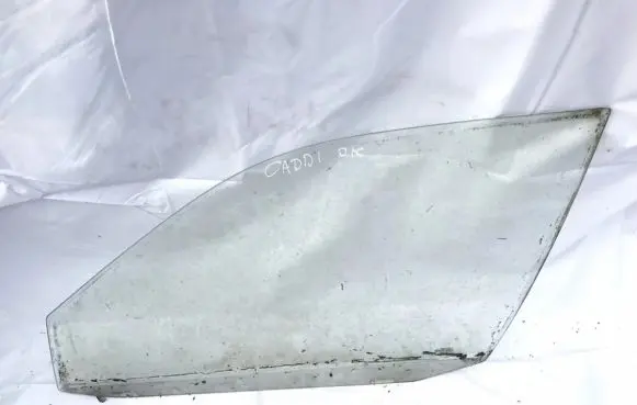 Volkswagen Caddy Front door window glass four-door