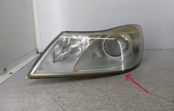 Skoda Octavia Mk2 (1Z) Headlight/headlamp 