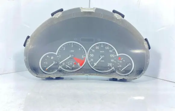 Peugeot 206 Speedometer (instrument cluster)