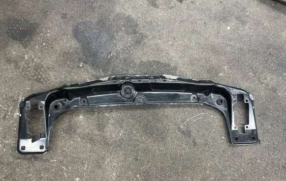 BMW 1 F20 F21 Top upper radiator support slam panel 7245786 17023811 8909000107