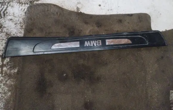 BMW 7 E65 E66 Rear sill trim cover 8223553 608290 7051873