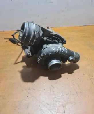 KIA Carens II Turbo 757886-5004S