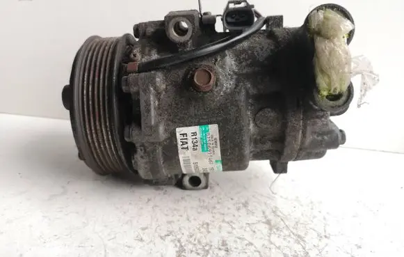 Opel Combo D Air conditioning (A/C) compressor (pump) 51893889 R134A 02506911462