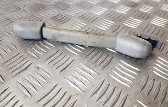 Suzuki Grand Vitara II Front interior roof grab handle