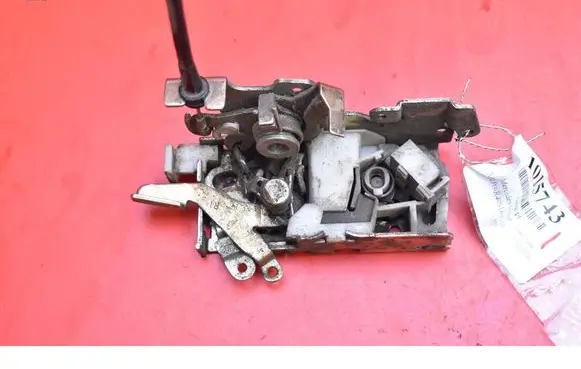 Mercedes-Benz Sprinter W901 W902 W903 W904 Rear door lock