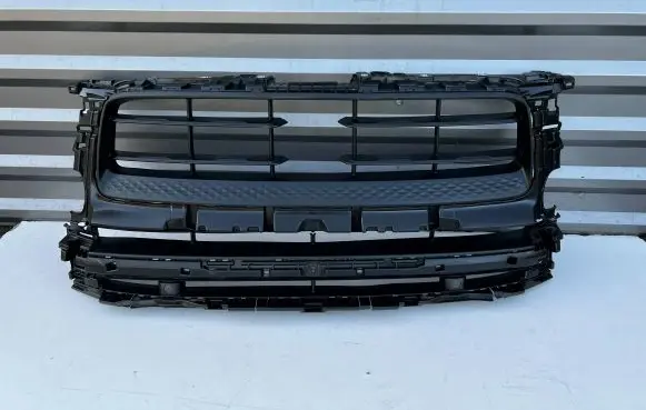 Porsche Macan (95B) Front grill