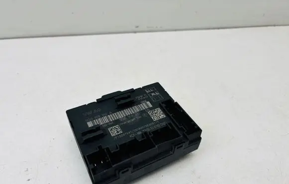 Volkswagen Golf VII Door control unit/module 5Q0959393A 5Q0959393