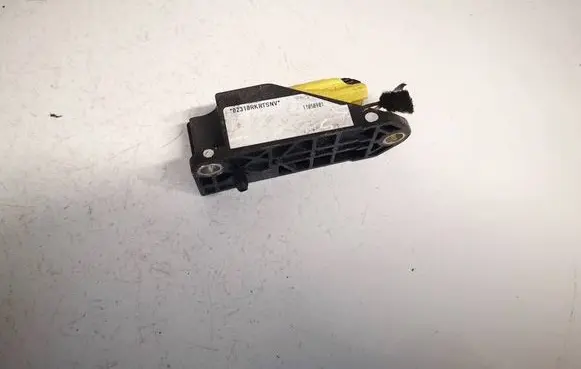 Volkswagen Polo IV 9N3 Airbag deployment crash/impact sensor 6q0909606