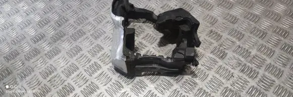 Volvo XC60 Heat shield in engine bay 32252302