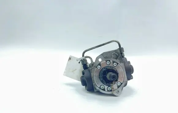 Subaru Outback Fuel injection high pressure pump 2940001081