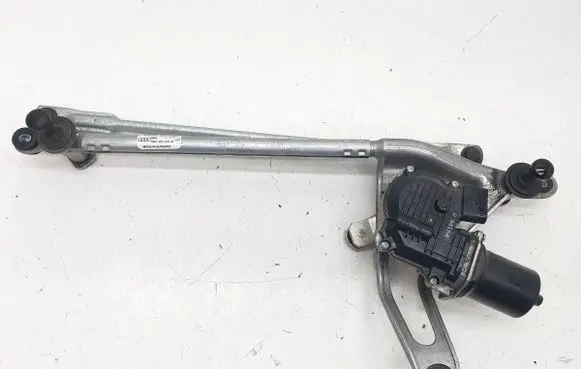 Front wiper linkage and motor