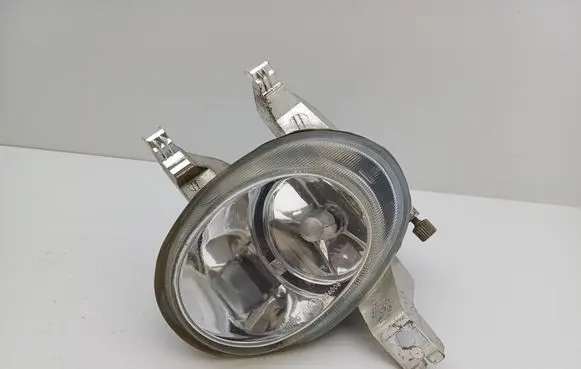 Peugeot 206 Front fog light 67742316