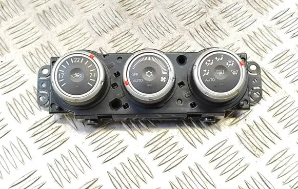 Mitsubishi Outlander Climate control unit 7820A115XB 8E23A 3862143