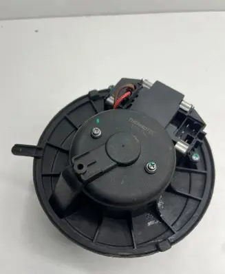 Skoda Superb B5 (3U) Heater fan/blower 5Q1819021E