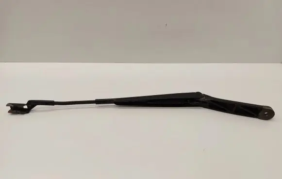 Volkswagen PASSAT B8 Front wiper blade arm 3G1955409