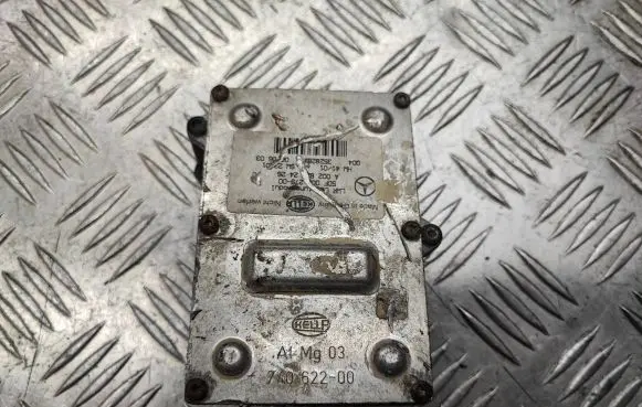 Mercedes-Benz E W211 Headlight ballast module Xenon 74062200
