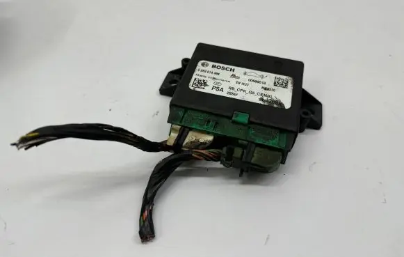 Peugeot 3008 II Parking PDC control unit/module 9835626980