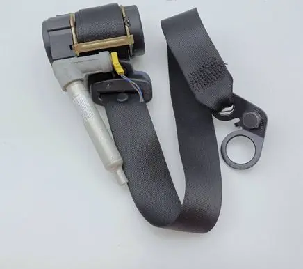 Mercedes-Benz A W168 Front seatbelt 0560838901