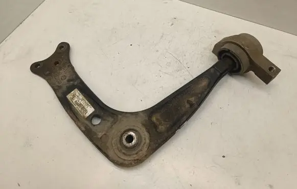 Peugeot 508 Front lower control arm/wishbone