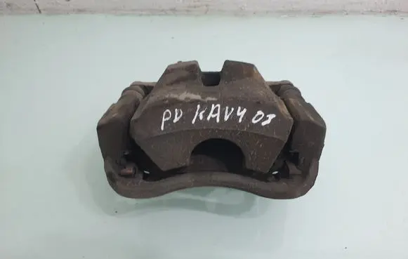 Toyota RAV 4 (XA30) Front brake caliper