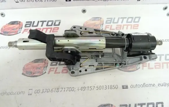 Mercedes-Benz E W212 Steering wheel axle A2184600016