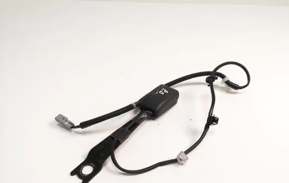 Toyota Verso Front seatbelt buckle