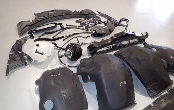 Lamborghini Urus Brake booster