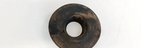 Volkswagen PASSAT B6 Front coil spring rubber mount 