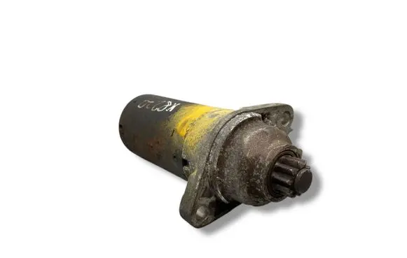 Volkswagen Polo IV 9N3 Starter motor 1005831344