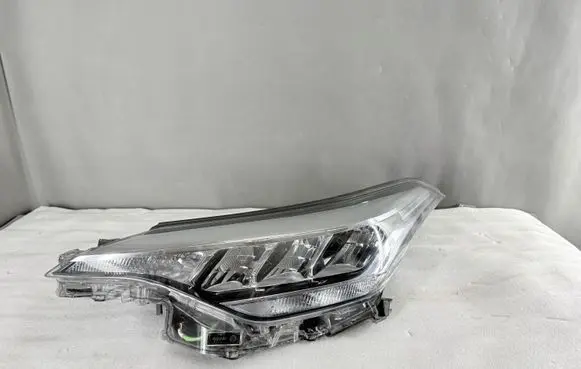 Toyota C-HR I Headlight/headlamp 81150F4180