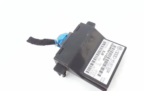 Skoda Octavia Mk2 (1Z) Gateway control module 1K0907530K 1K0907951