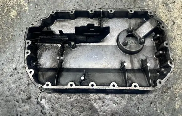 Audi A6 S6 C5 4B Oil sump 059103604F