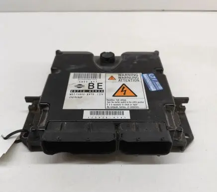 Nissan NP300 Engine control unit/module 237104X32A MB2758008470