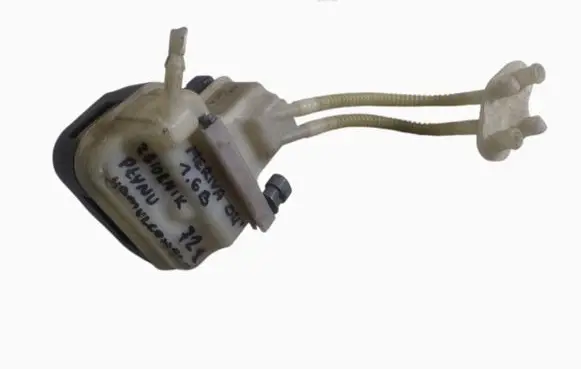 Opel Meriva A Brake fluid reservoir 