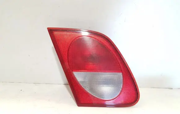 Mercedes-Benz E W210 Tailgate rear/tail lights A2108200964