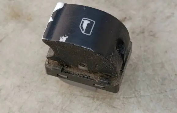 Audi A4 S4 B7 8E 8H Electric window control switch 8E0959855