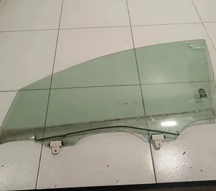 Nissan Murano Z51 Front door window glass four-door 43R00035 N20A62