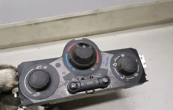 Renault Scenic II - Grand scenic II Climate control unit 69580001