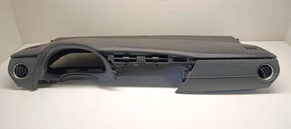 Toyota Auris E180 Dashboard 559810220