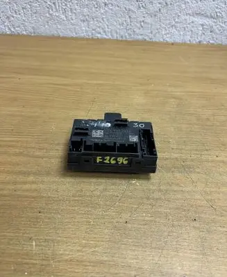 Volkswagen Golf VII Door control unit/module 5Q4959393E 5Q4959393