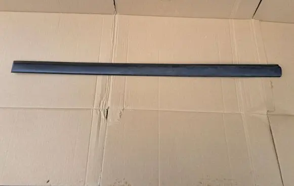 Volkswagen Golf III Front door trim (molding) 1H4853515