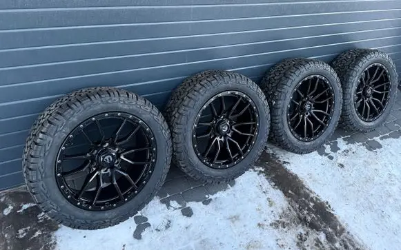 Toyota Hilux (AN120, AN130) R20 alloy rim 