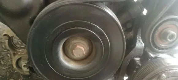 Peugeot 206 Crankshaft pulley